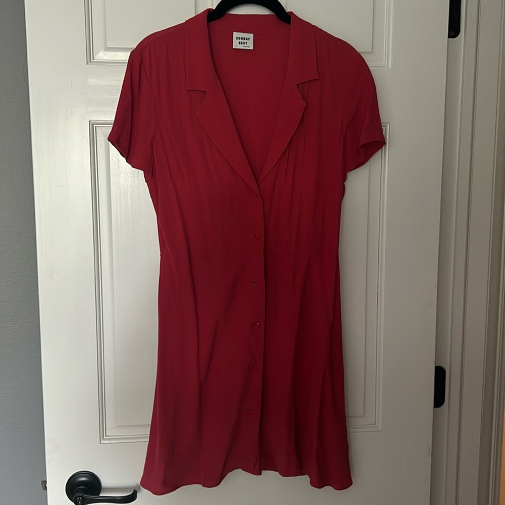 Aritzia/Sunday Best Vida dress size small, red